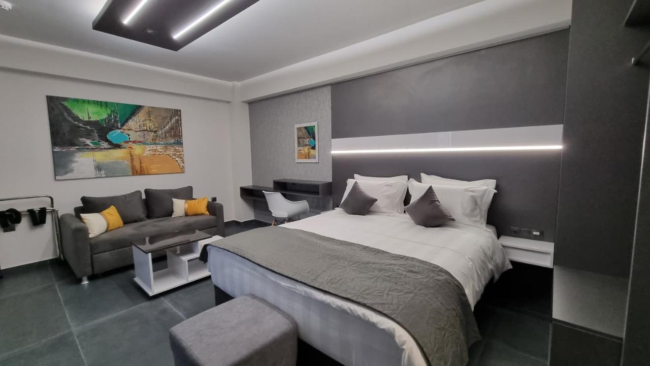 Luxsuites Ofrínion Esterno foto