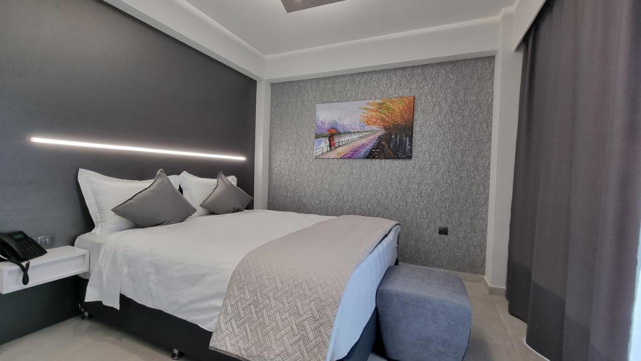 Luxsuites Ofrínion Esterno foto