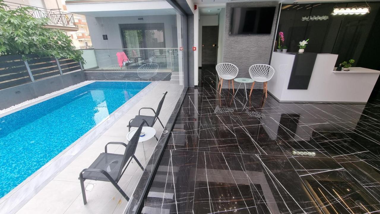Luxsuites Ofrínion Esterno foto